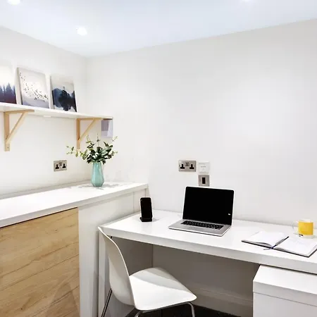 Fountains Executive - 해러게이트