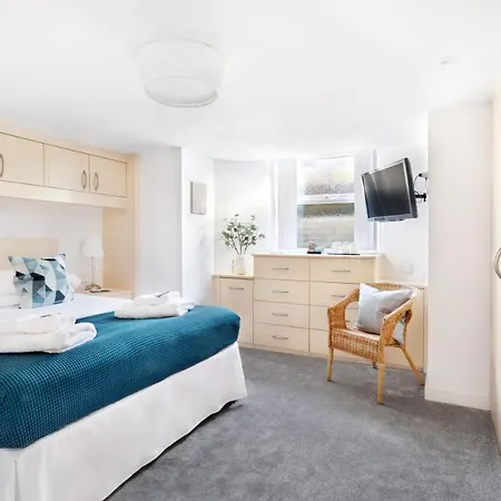 Fountains Executive -