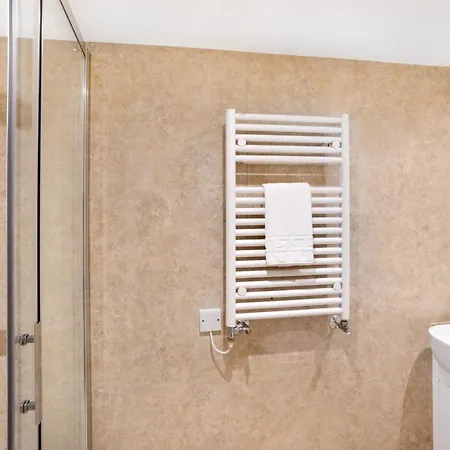 아파트 Fountains Executive -