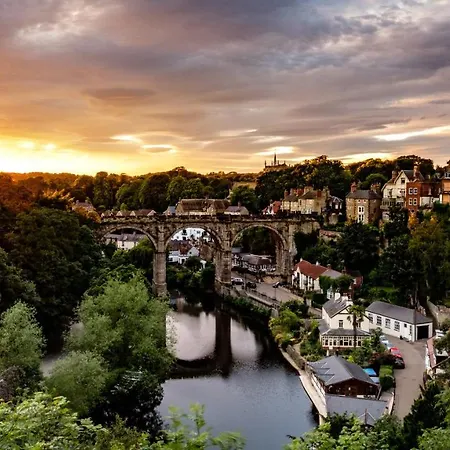 Fountains Executive - * Harrogate